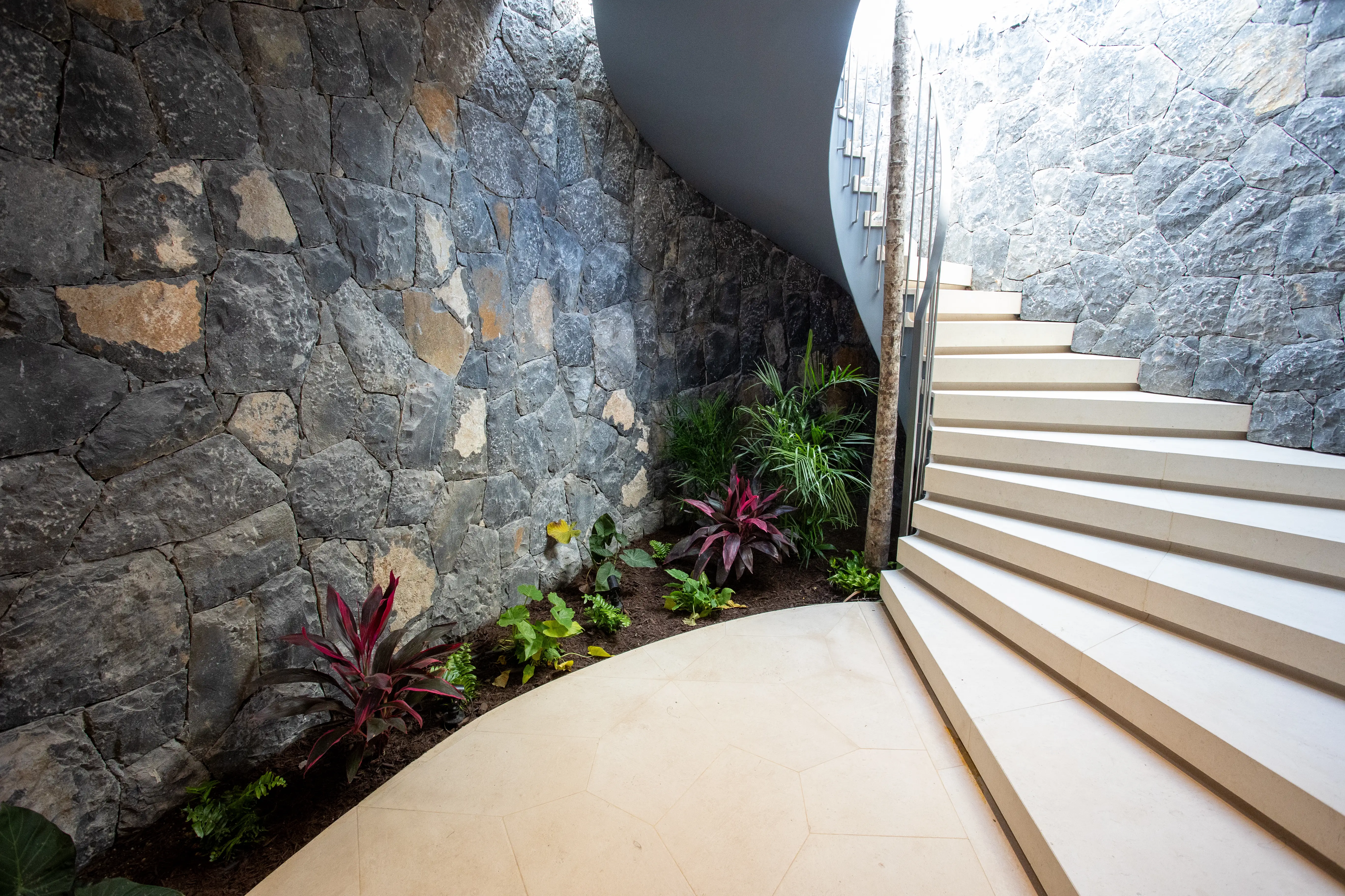 Villa Sel Palace gallery image 5 - Garden - Luxury villa facilities and amenities