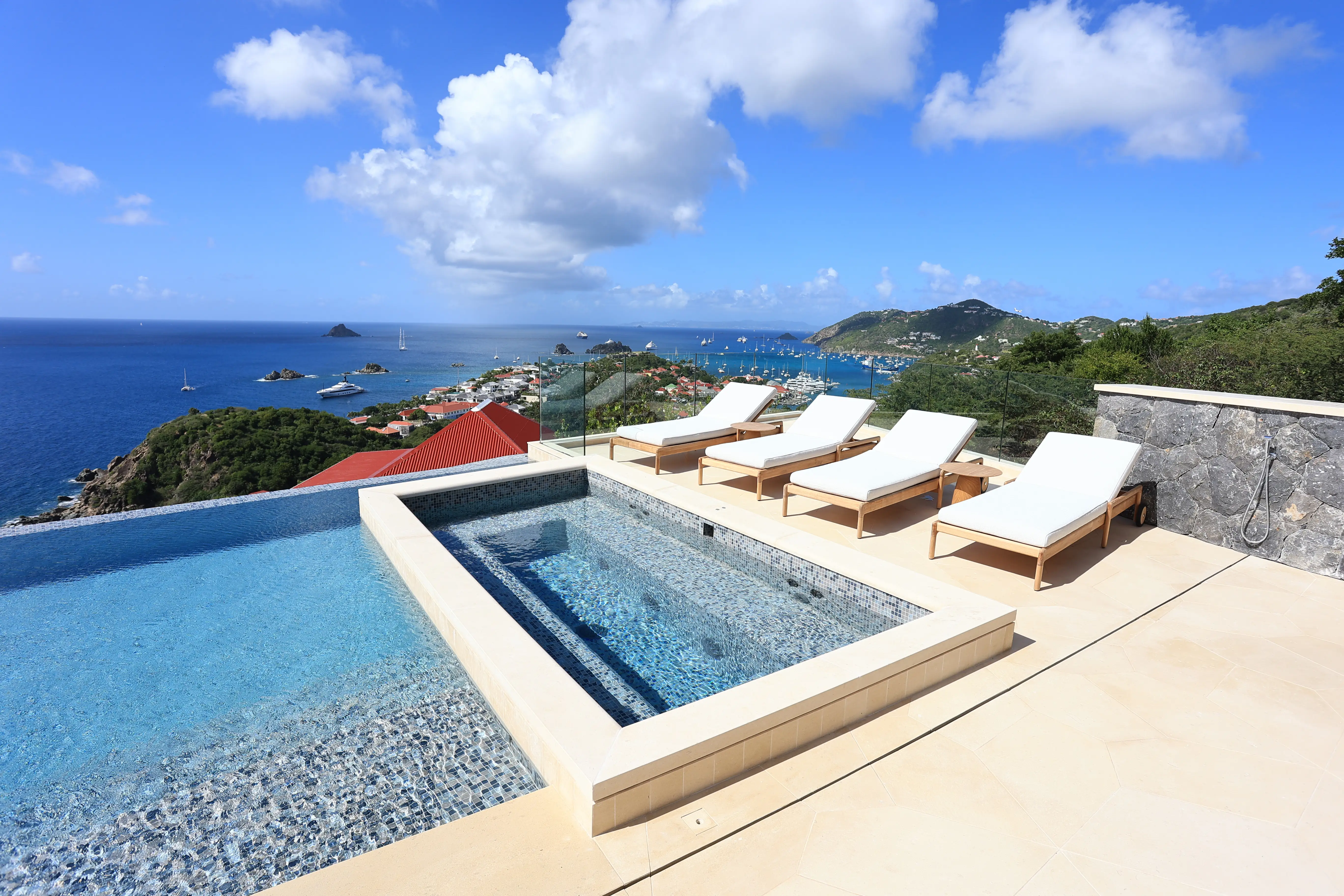 Villa Sel Palace gallery image 10 - Pool - Luxury villa facilities and amenities