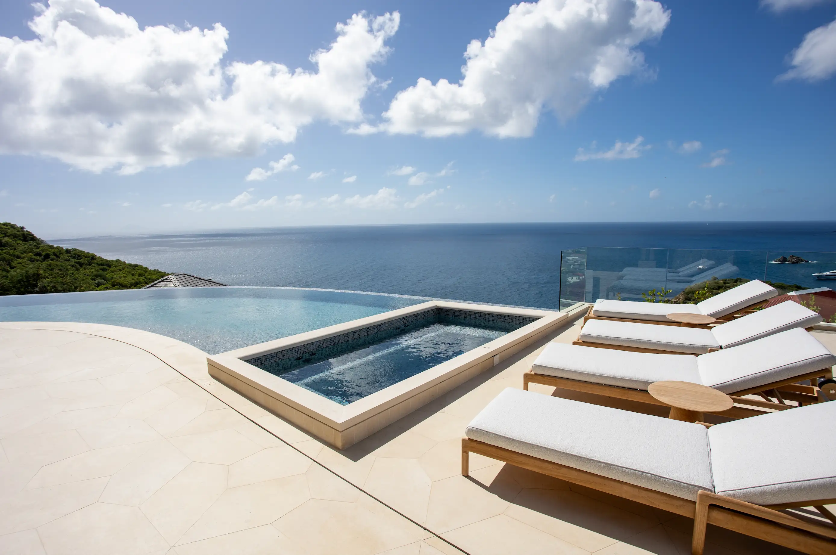 Villa Sel Palace gallery image 8 - Pool - Luxury villa facilities and amenities