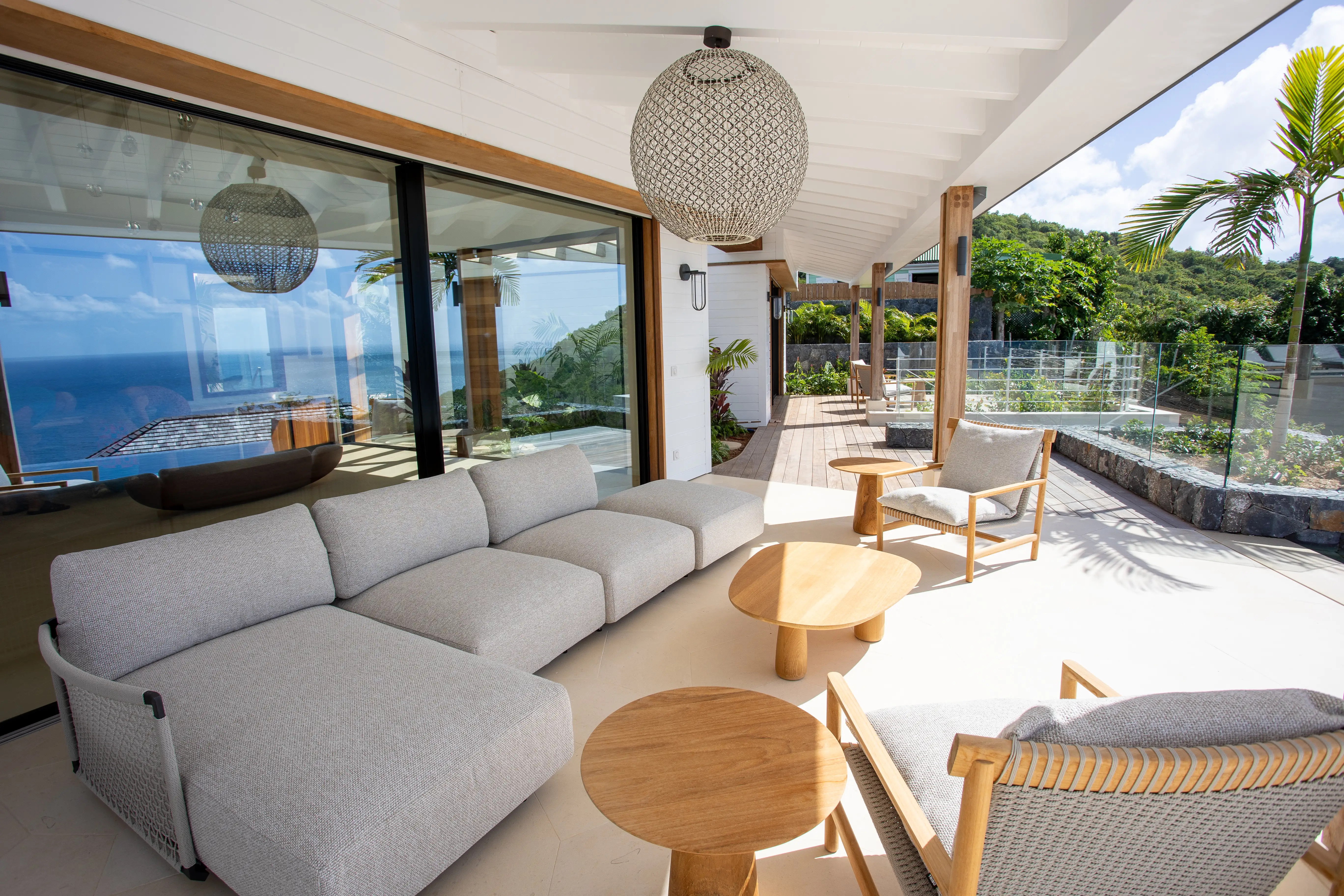 Villa Sel Palace facilities - Premium villa amenities and services