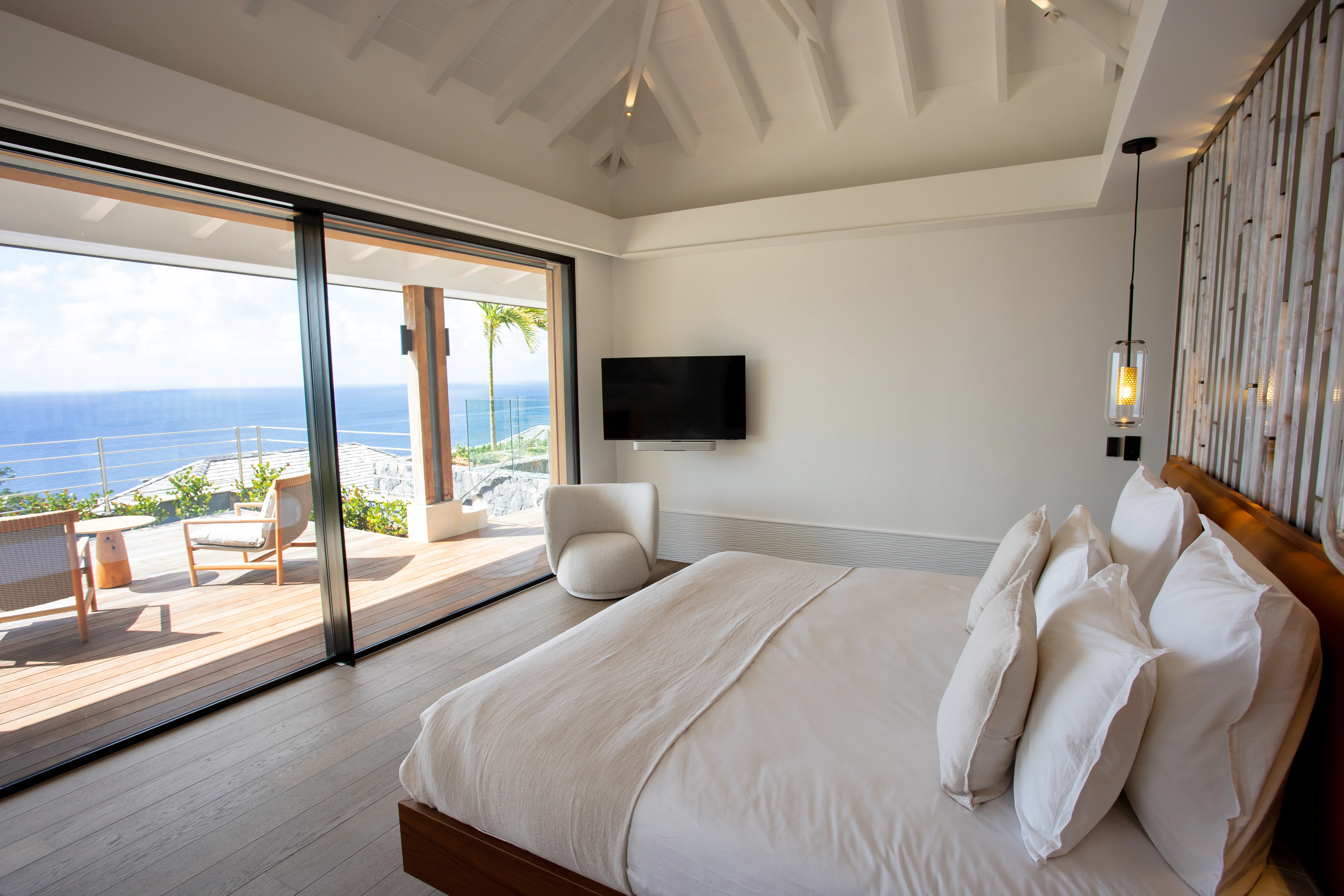 Luxury villa room view at Villa Sel Palace - Elegant accommodation with modern amenities 4