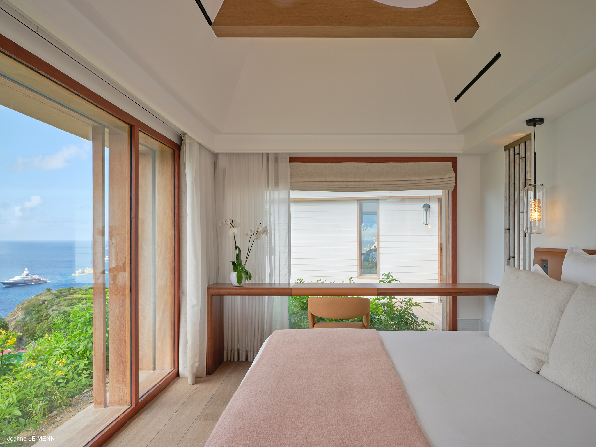 Bedroom 2 - Awesome Moments Image 3