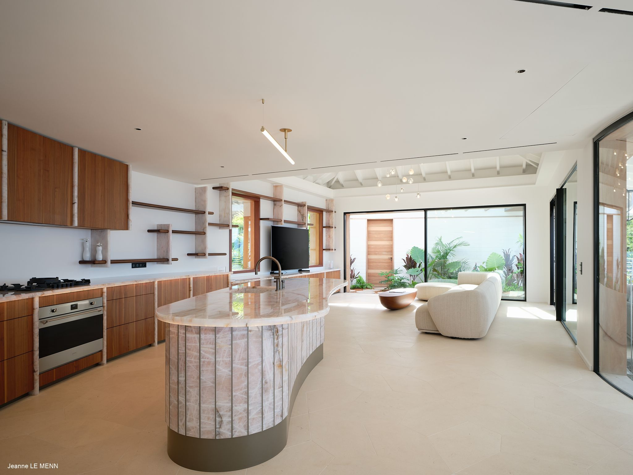 Villa Sel Palace gallery image 4 - Kitchen - Luxury villa facilities and amenities