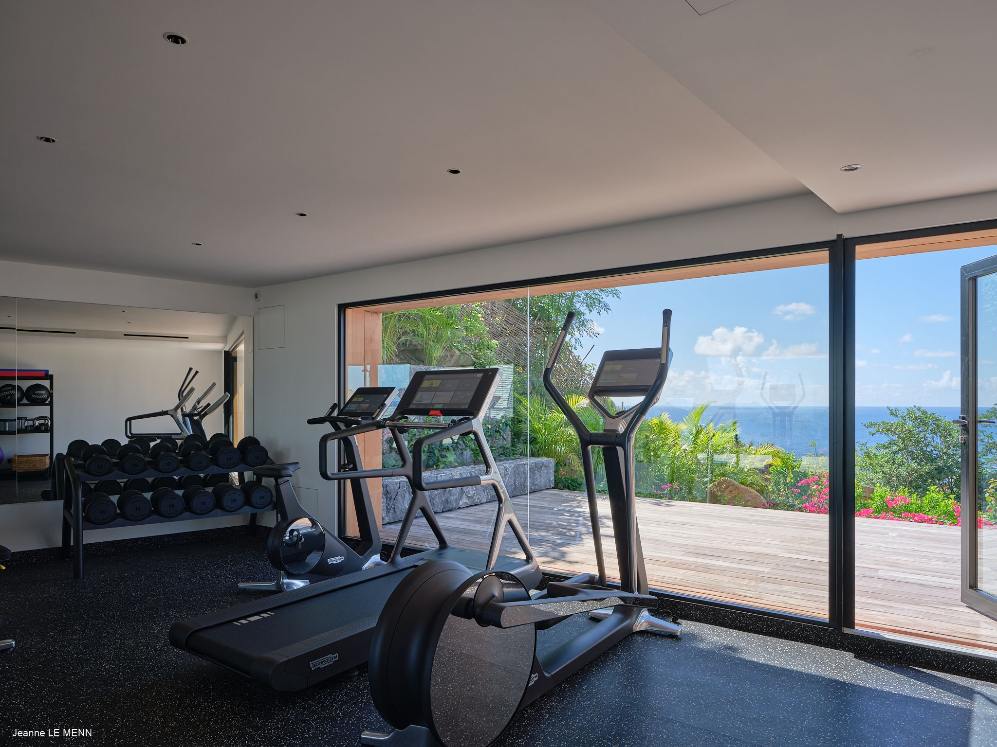 Villa Sel exterior with infinity pool and Caribbean Sea view